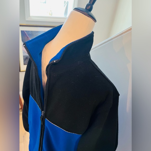 EAGLE CANYON Men’s Full Zipper Fleece Jacket Camping Hiking - Picture 3 of 9